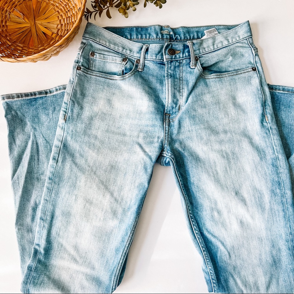 Old Navy | Light Wash Curvy Skinny Jeans